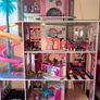 LOL dollhouse Image 3