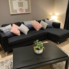 Corner suite