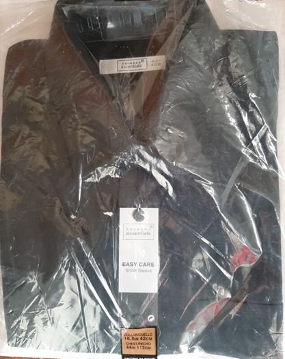 New adult shirt L short sleeves
