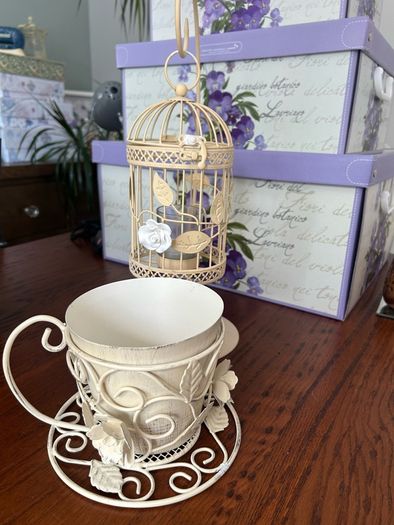 Lantern and flower pot