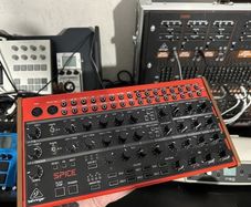 Behringer spice