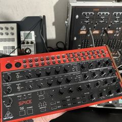 Behringer spice