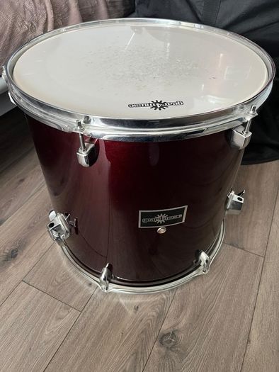 Drum kit shells from gear4music