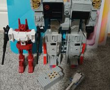 Transformer G1. Metroplex (ko)