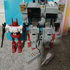 Transformer G1. Metroplex (ko)