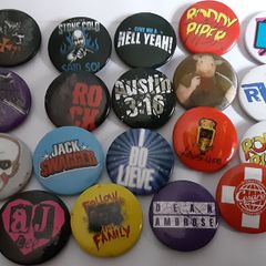 vintage collectable wrestling badges