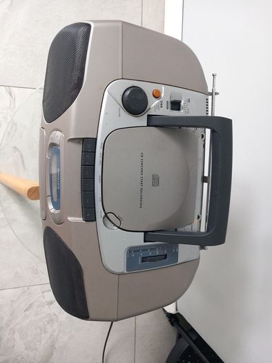 philips stereo  system