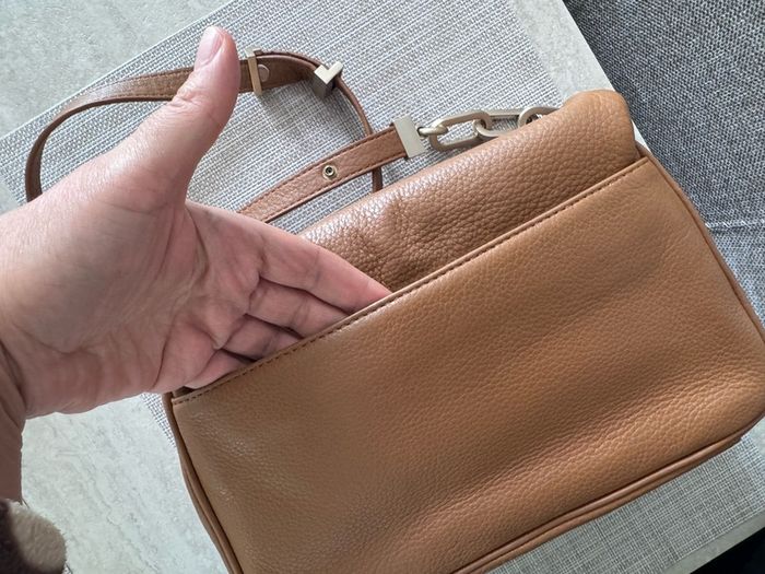 crossbody