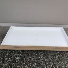 Under bed drawer/storage with wheels
