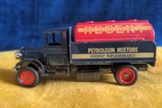 Days Gone Regent Petroleum Mixture Diecast Model