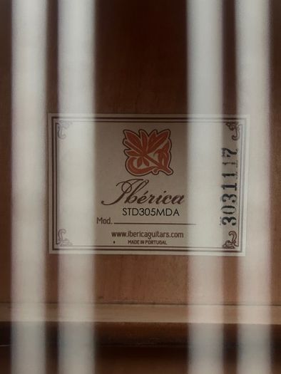 iberica Mandola With Case