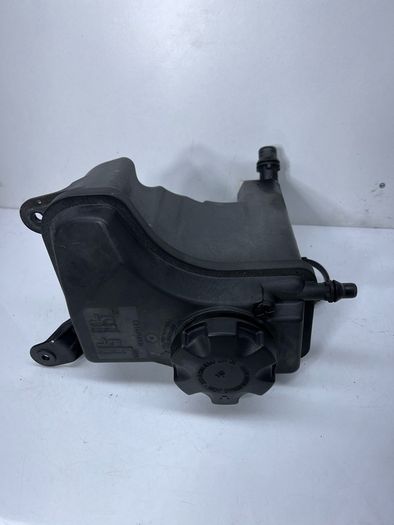 BMW 3 Series E90 320d balancing tank coolant cooling water tank 7520719 A2l4b38s