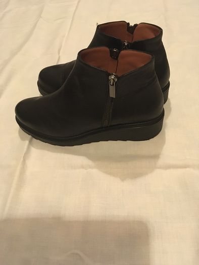 Vitulli Italy Boots size EU-37, UK-4