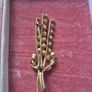 1940s/50s Vintage Metal Gold Tone Brooch Image 4