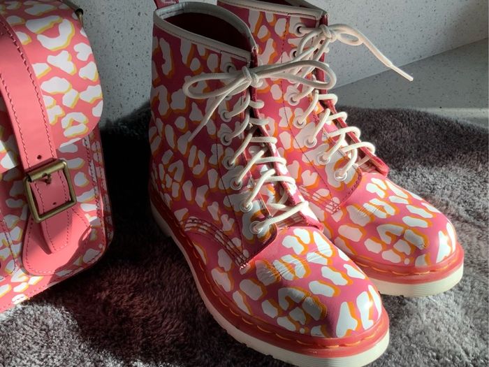 Dr Martens / Docs Size 5 , 1460 Candy Pink, White and Orange Leopard Print Leather Boots