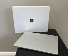 Surface Laptop