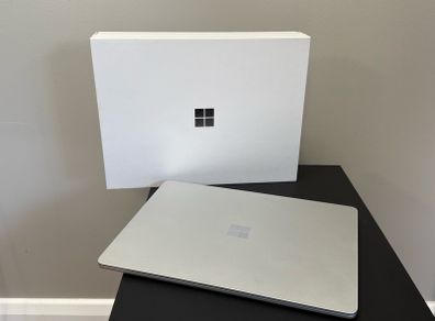 Surface Laptop