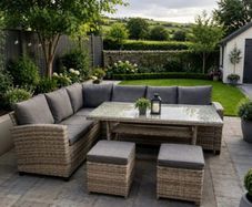 Brand new Rattan 8 seater garden dining set