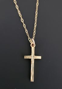 9ct gold necklace