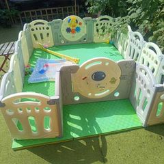 magic playpen indoor/ outdoor use