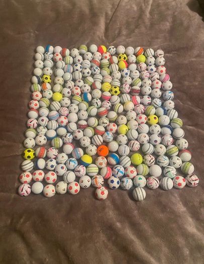 Tour golf balls