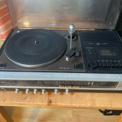 Philips 974 Mark II turntable, tape deck, and tuner