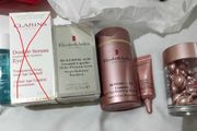 Elizabeth arden set and clarins