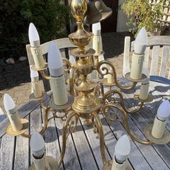 Brass 10 arm Chandelier/Ceiling light