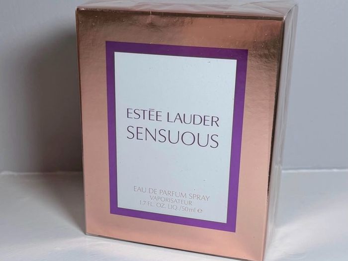 Estee Lauder Sensuous Eau De Parfum 50ml