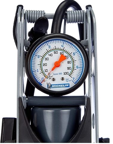 Michelin 9501 Foot Pump 7 Bar