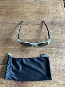 Oakley Latch Alpha, Matte Silver/Black Prizm Polarized