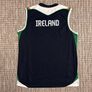 Republic of Ireland sleeveless Umbro training jersey top shirt football Image 2