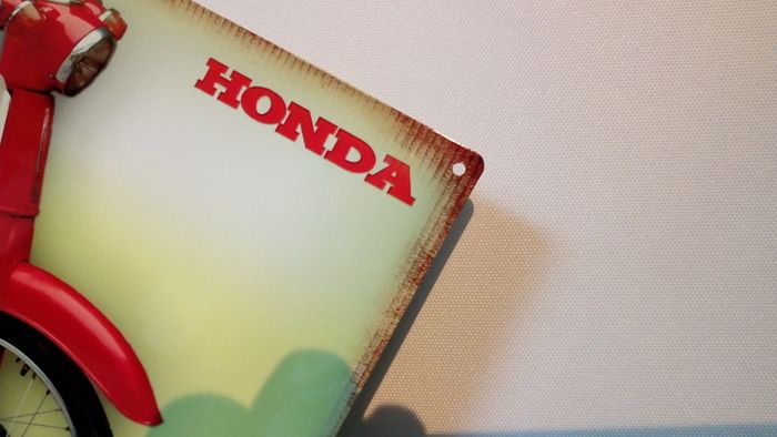 Honda 50 Nifty Fifty rusty tin metal sign ( FREE POST )