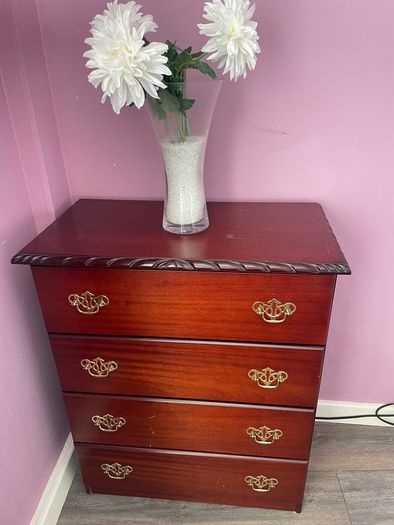 vintage chest of drawers