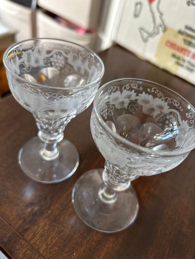 Antique Anglo Irish Cut Crystal Wine Glass Rummer Etched Grape Vine 19th