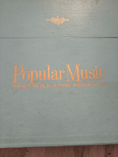 Amazing Vintage HMV Shellac 78 RPM Record Collection and Vinyl Box Set
