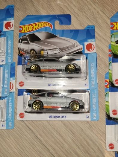 24 Japanese hotwheels