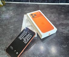 iPhone 17 Pro Max 256gb(Cosmic Orange)