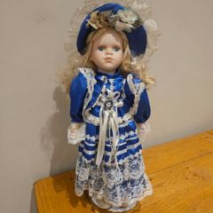 Antique style porcelain dolls.