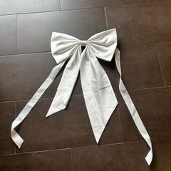 Bow for wedding, cream white, perfect for cake table, has ribbon at back to tie/hang up