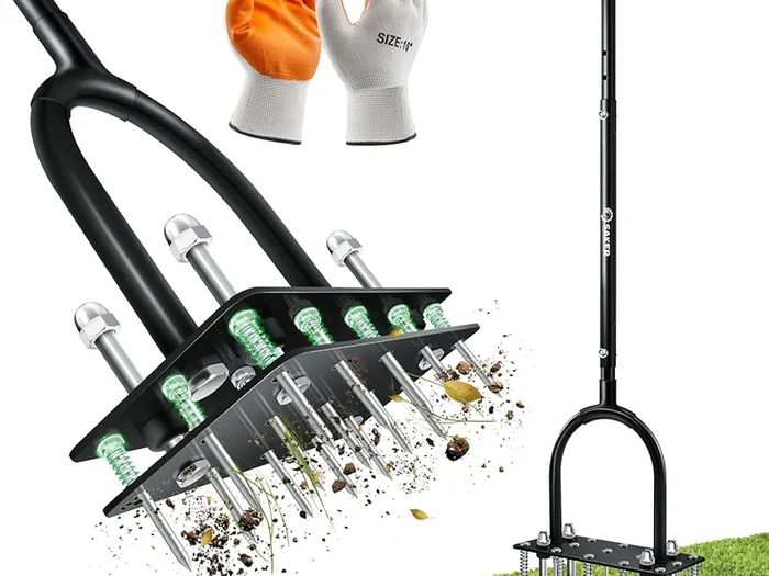 Lawn Aerator Tool, Lawn Aerator with 15 Iron Spikes, Automatic Leaf and Dirt Cleaning with Spring-Loaded Design, Metal Manual Aerator for Loosening Soil Aerating Patio, Yard, Garden