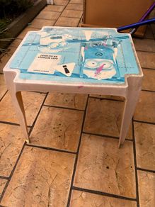 childrens outdoor/ indoor play table
