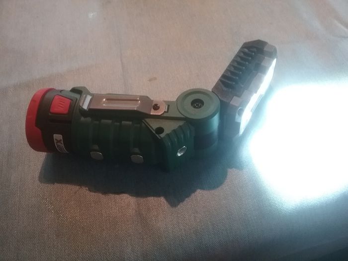 12 v led rechargeable worklight