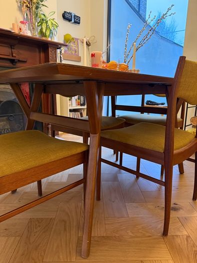 West Elm extendable dining table - mid-century