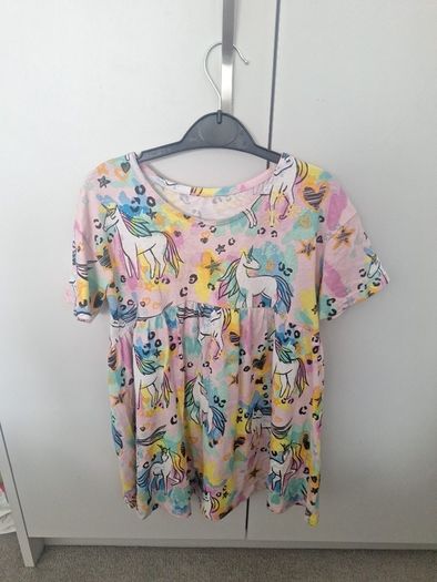 REDUCED Girls 4-5 years clothes bundle