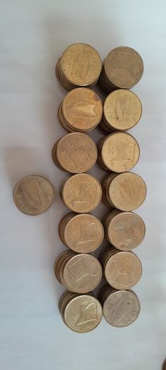 Ireland coins 366 in total Pre decimal and Decimal Read description Registered post included