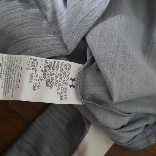 Under Armour hoodie girls size 7-8 years