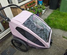 Pink Hauck duo bike trailer/buggy