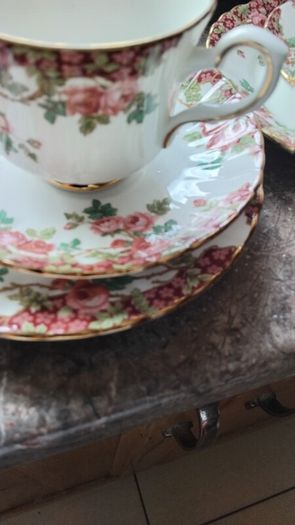 20piece Royal Stratford Old Country  Garden