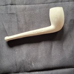 Beautiful Old Clay Pipe, Postage Available